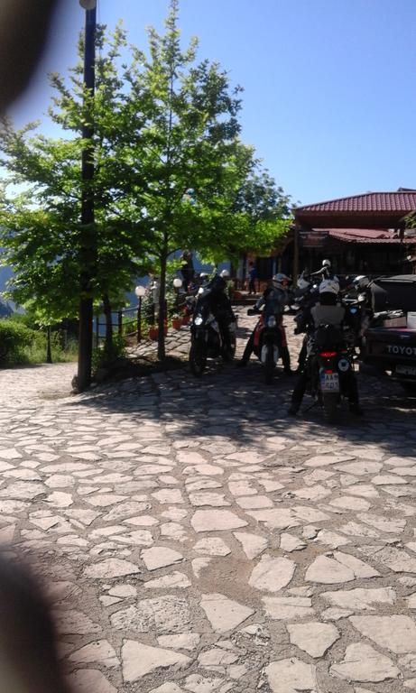 To Panorama Hotel Agrafa ภายนอก รูปภาพ